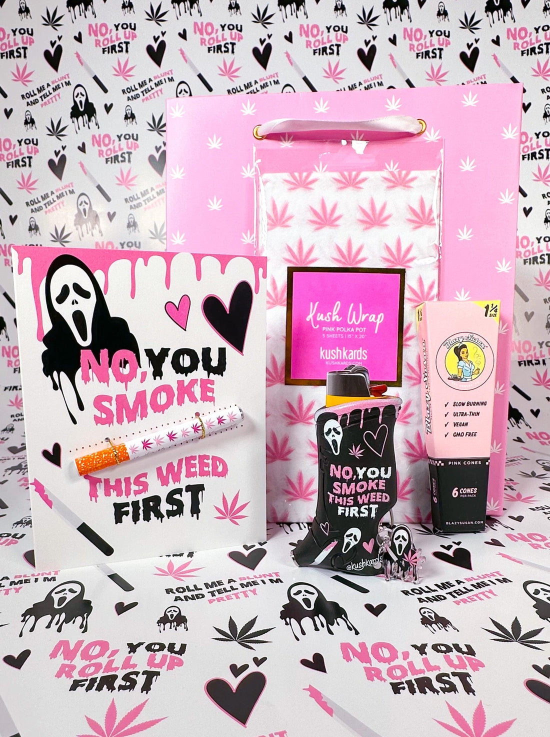 Scream Pink &amp; Black Halloween Gift Box Set